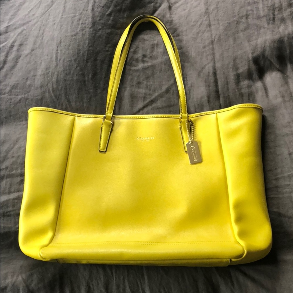 Coach Tote